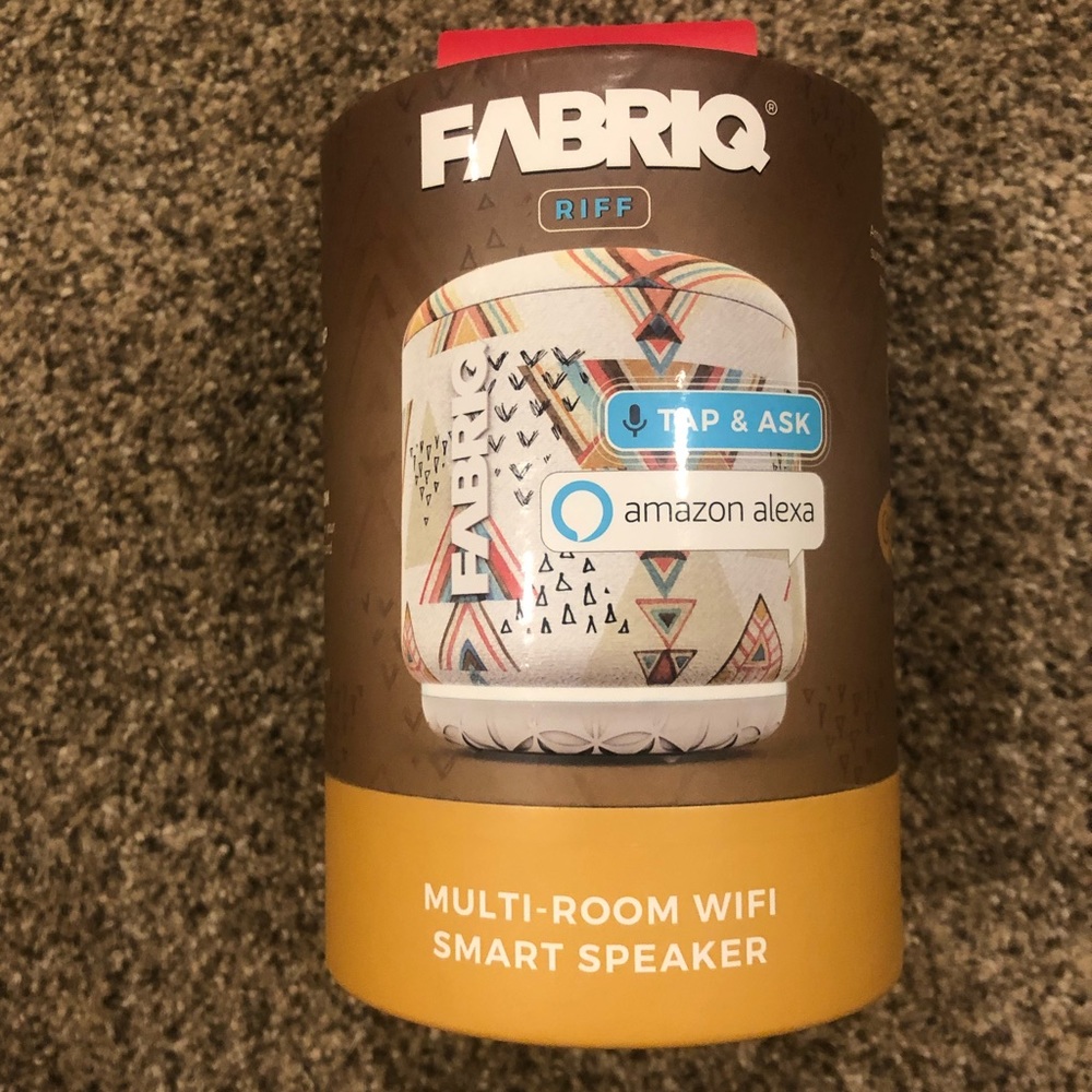 Fabriq smart speaker alexa
